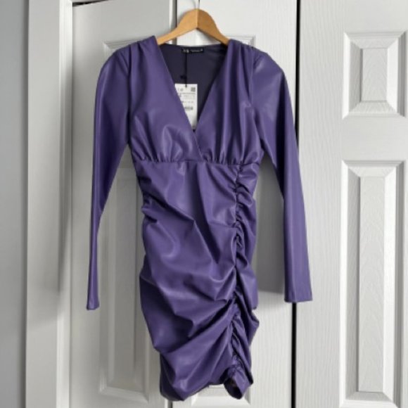 Zara faux leather dress - Picture 3 of 10